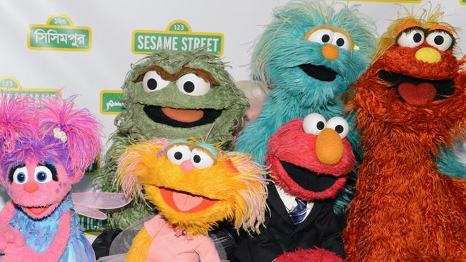 Sesame street latino.jpg